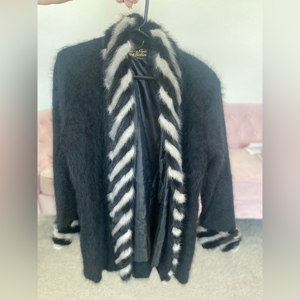 this is an Angora Stroller ( lightweight jacket) with mink trim